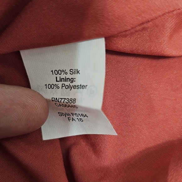 Madewell silk sun dress with adjustable straps and pockets. 2 - Picture 6 of 7